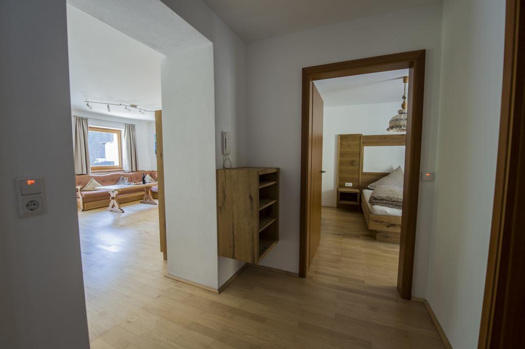 Ferienhaus Am Rohntalbach ヒンターリス エクステリア 写真